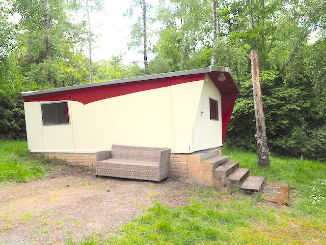 Bungalow Trabi Rot - Bild 4