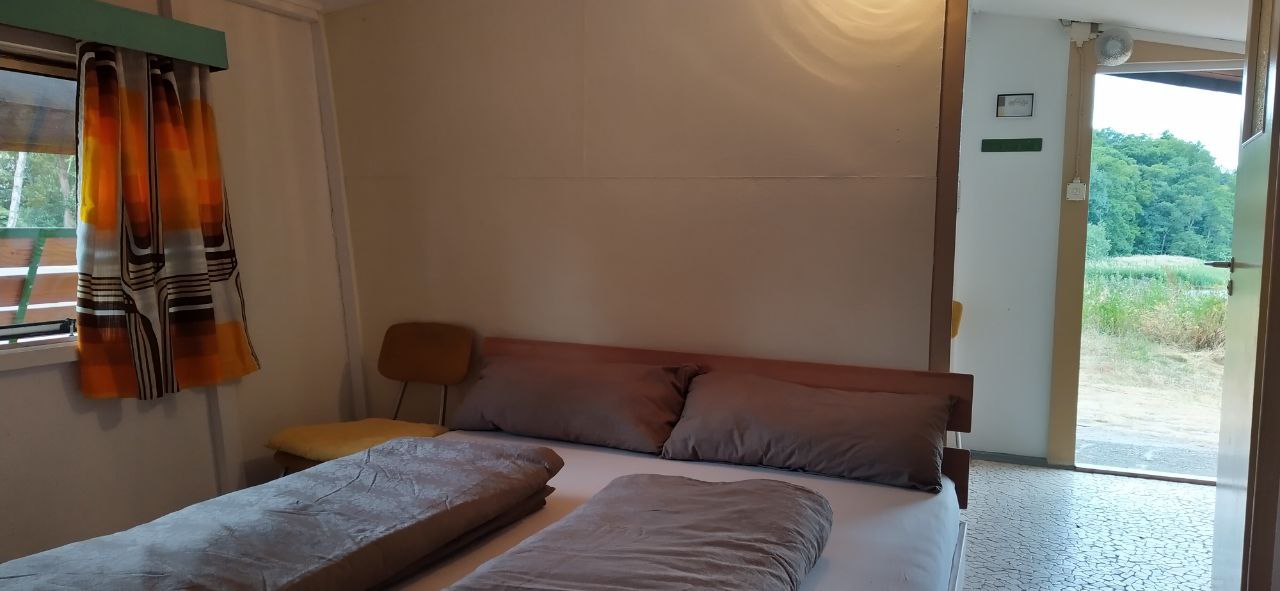 Bungalow Trabi Gelb - Bild 7